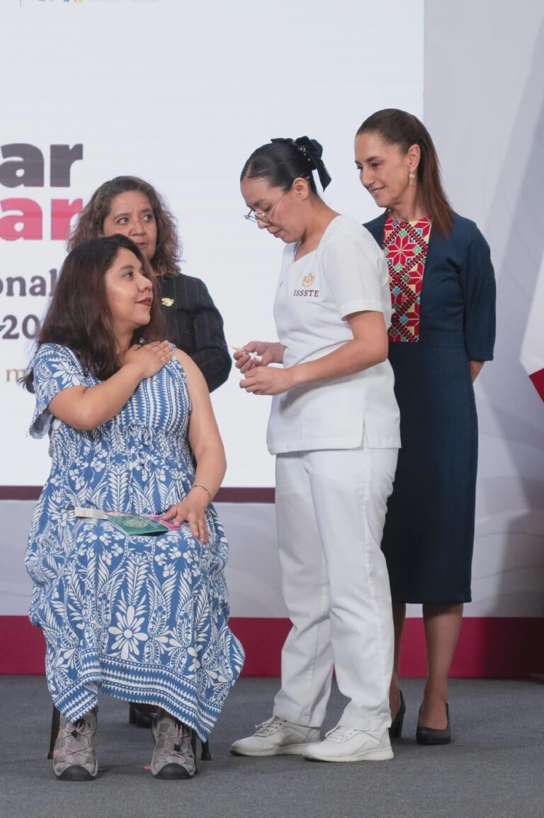 El objetivo es otorgar el derecho a la salud: Presidenta Claudia Sheinbaum anuncia que la semana nacional de vacunación se extanderá hasta mayo