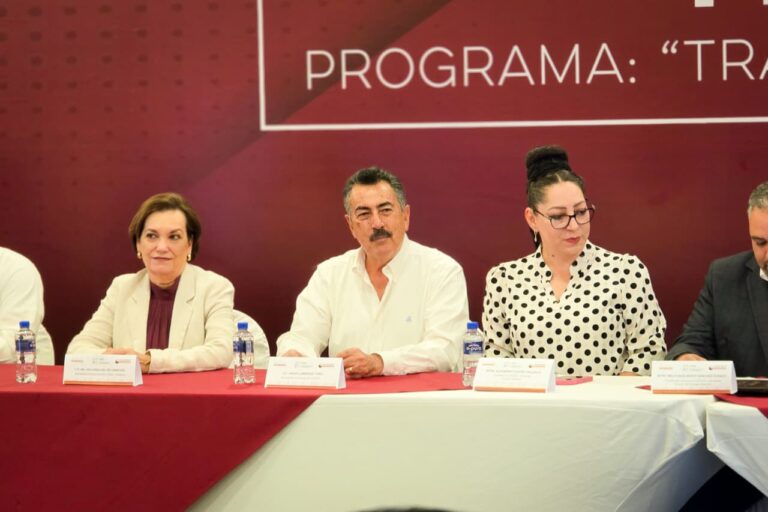 Para más obras comunitarias firma Javier Lamarque convenio del programa transformar Sonora
