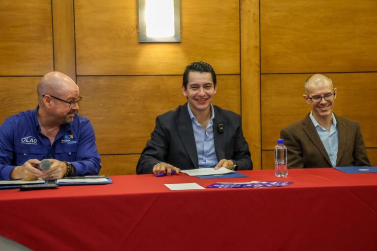 Gobierno de Sonora impulsa foro automotriz con líderes nacionales e internacionales