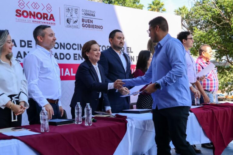 Gobierno de Sonora reconoce a servidores públicos en el cumplimiento anticipado de la declaración patrimonial