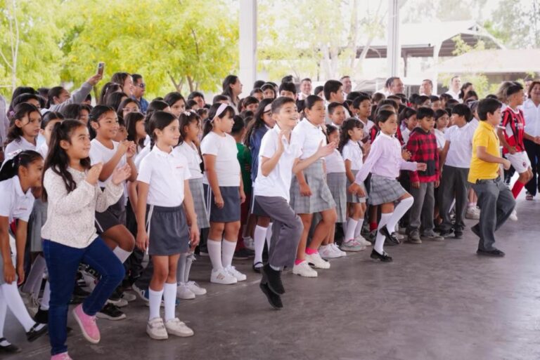 En orden y sin contratiempos regresan a clases más de 500 mil estudiantes de educación básica en Sonora: SEC