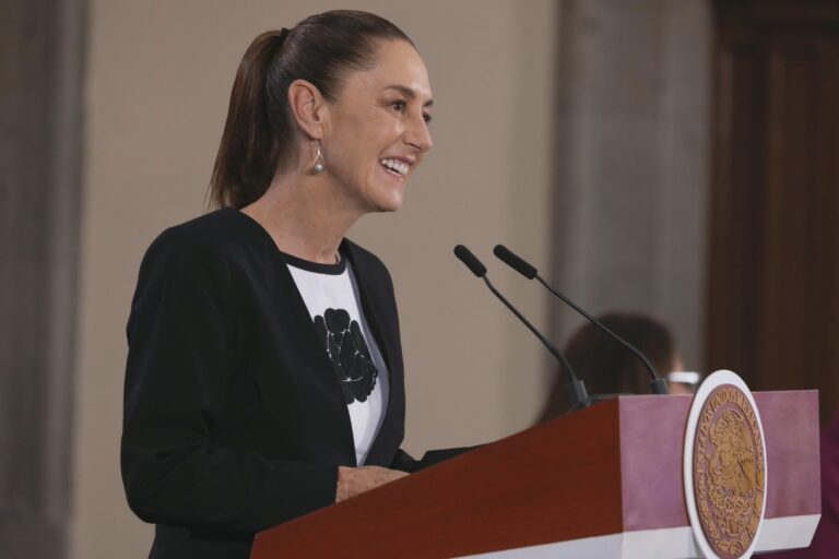 La buena relación entre México y Estados Unidos se basa en la aportación de las y los mexicanos que viven en EU  a la economía de ambas naciones: Presidenta Claudia Sheinbaum; suman 2.3 BDD al PIB estadounidense