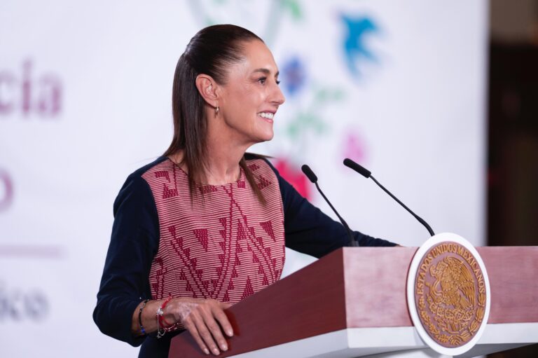 Presidenta Claudia Sheinbaum presenta el programa Cátedras de la diáspora mexicana dirigida a jóvenes investigadores en el exterior que mantienen vínculo con México