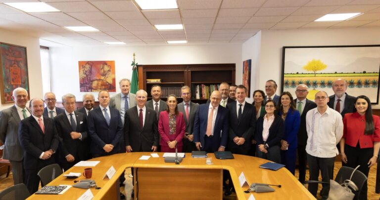 “Va bien la economía de México”, recalca Sheinbaum; vaticinó repunte en crecimiento para el segundo semestre de 2026