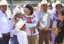 Presidenta firma decreto por el cual suman 45 mil 794 ha restituidas al pueblo Yaqui, inaugura comedor y anuncia plan de agricultura y pesca