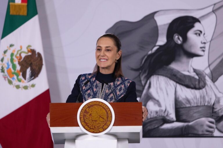 Programa de simplificación de trámites tiene 60% de avance; facilita la vida xde los mexicanos y evita la corrupción: presidenta Claudia Sheinbaum