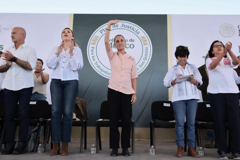 Presidenta Claudia Sheinbaum inicia entrega de 36 mil tarjetas de mejoramiento de vivienda como parte del plan de justicia para trabajadores agricolas de San Quintín