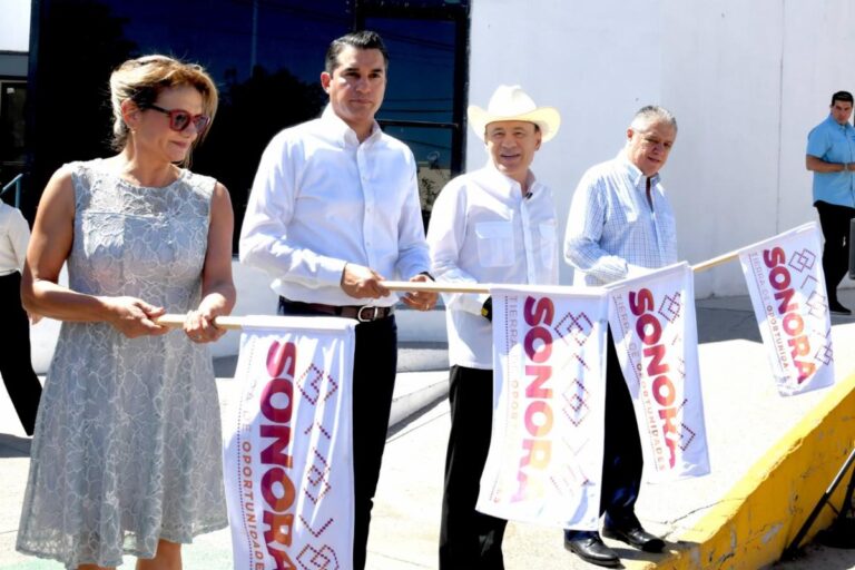 Gobernador Durazo arranca distribución de más de 3.3 millones de libros de texto en escuelas públicas