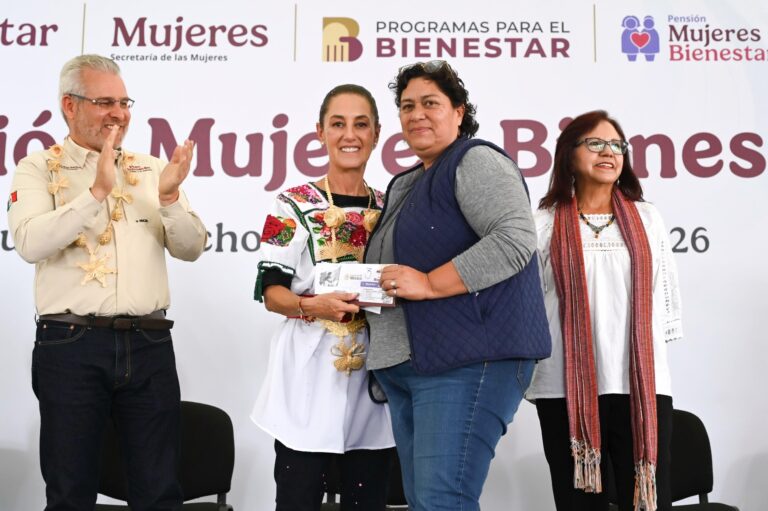 Las mujeres somo el alma de la nación, por eso hay que reconocerlas; presidenta Claudia Sheinbaum en entrega de pensión Mujeres Bienestar en Quiroga, Michoacán