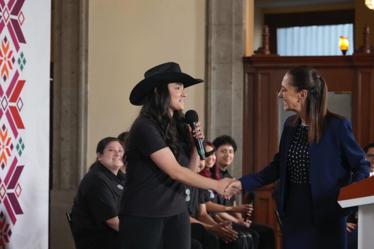 Con México canta, los jóvenes cantan por la paz y contra las adicciones: presidenta Claudia Sheinbaum; listos los 7 semifinalistas mexicoestadounidenses de la edición 2026