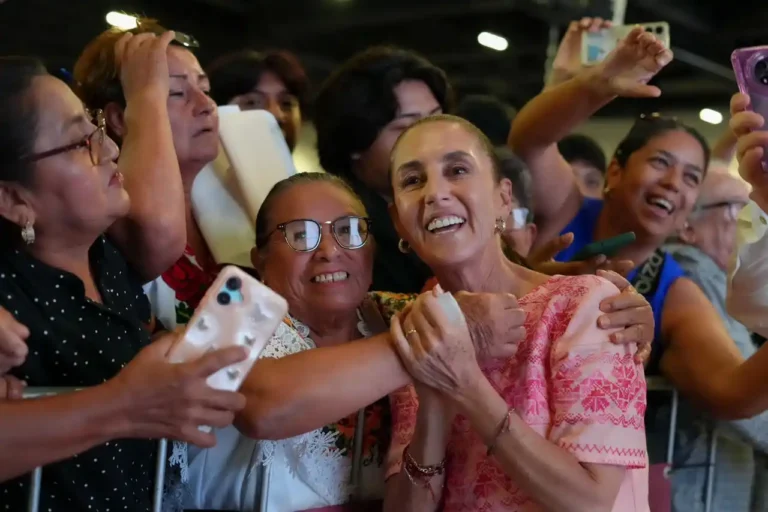 La transformación recuperó la dignidad del pueblo de México: Presidenta Claudia Sheinbaum; en Yucatán 781 mil  215 recibirán algún programa del Bienestar