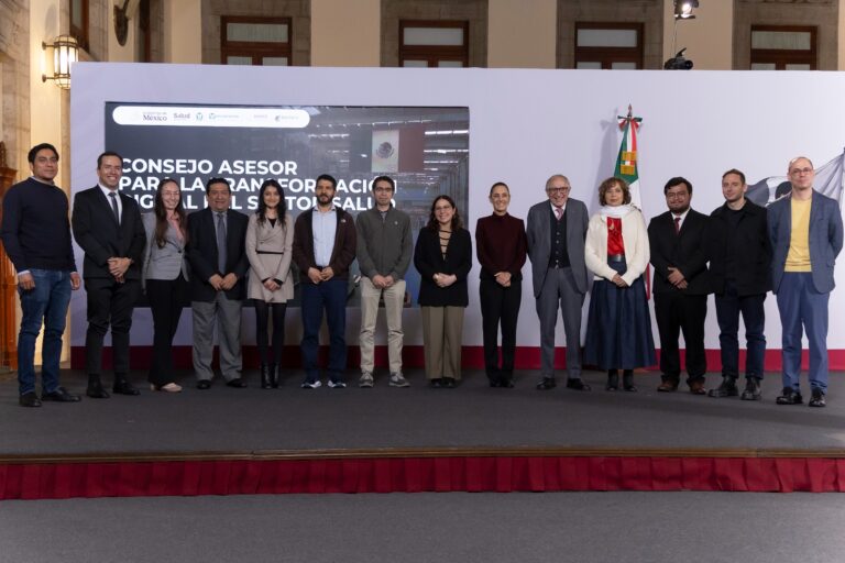 Sheinbaum crea consejo de transformación digital para garantizar medicamentos y mejorar la atención al pueblo